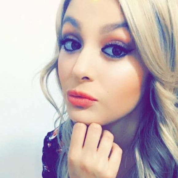 Meet your Posher, Beliindaa - Picture 1 of 1